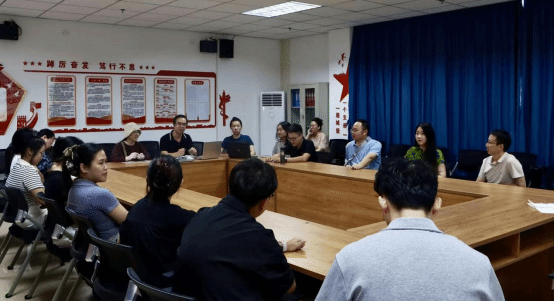 數(shù)字藝術(shù)與傳媒學(xué)院“黃歡新影視動(dòng)畫大師工作室”揭牌 推動(dòng)影視傳媒技術(shù)開發(fā)新篇章